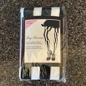 Woven Opaque Striped Optical Illusion Pantyhose 3X/4x